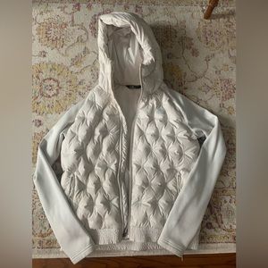 Women’s The North Face Puffer Jacket Size Medium